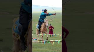 Horseback archery #wonderland #mongolia #elite #archer