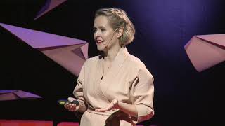 Emotion numbing is a huge threat to our companies | Camilla Tuominen | TEDxTampereUniversity