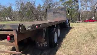 GovDeals: 1996 International 8100 T/A Flatbed Truck