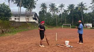 രാവിലത്തെ കളിയുടെ തുടക്കം 🏏