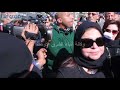 بالفيديو الحزن الشديد على الفنانه الهام شاهين وماجد فى جنازة الفنانه شادية