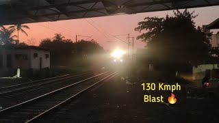 Agressive WAP4 in full speed 12157 Hutatma Express | Indian Railways #indianrailways #viral #wap4