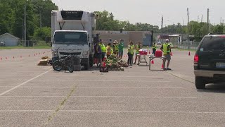 Muskegon holds food distribution event