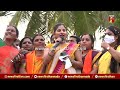 singer mangli kannu hodiyaka song performance at maski by election campaign newsfirst kannada