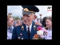 Russians and veterans mark VE Day in Victory Park