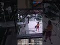 viral aksi heroik seorang satpam rumah sakit bantu soerang anak yang kejang menuju igd