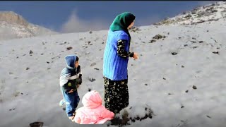 War with the cold: the resilient life of a nomadic mother in the snowy mountains.