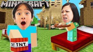 MINECRAFT BED WARS!! Ryan and Mommy Team Up to Protect their Bed! Let's Play!