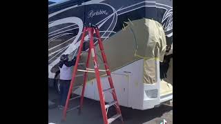 RV paint department rv repair rv collision rv body rv accidents rv roof rv fiberglass Maywood