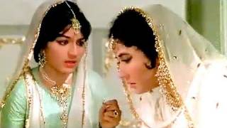 Naaz meets Meena Kumari - Bahu Begum Scene