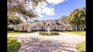 Casa em Orlando com 6 quartos, 7 banheiros e piscina