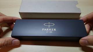 Parker Jotter Fountain Pen Unboxing and Review