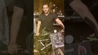 Salman Khan Fan Traveled 1100KM On Cycle To Wish Him Happy Birthday #shorts