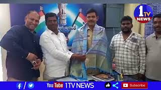 ఇన్స్పెక్టర్ కృష్ణమూర్తి సీఐగా పదోన్నతి పొందిన సందర్భముగా  శుభాకాంక్షలు తెలిపారు