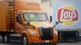 Pepsi Buys 100 Ecascadia Ev Semi/100 Tesla Semi? 2023 (b155)