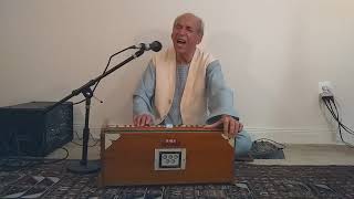 Az Shawqe Gule Royat -Ustad Shaida performed by Wali Raoufi