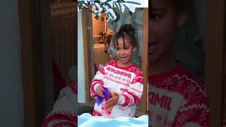 🎄 MOANA SINGS WE WISH YOU A MERRY CHRISTMAS! 🎶 | FUN CHRISTMAS SONG FOR KIDS #shorts  #christmas