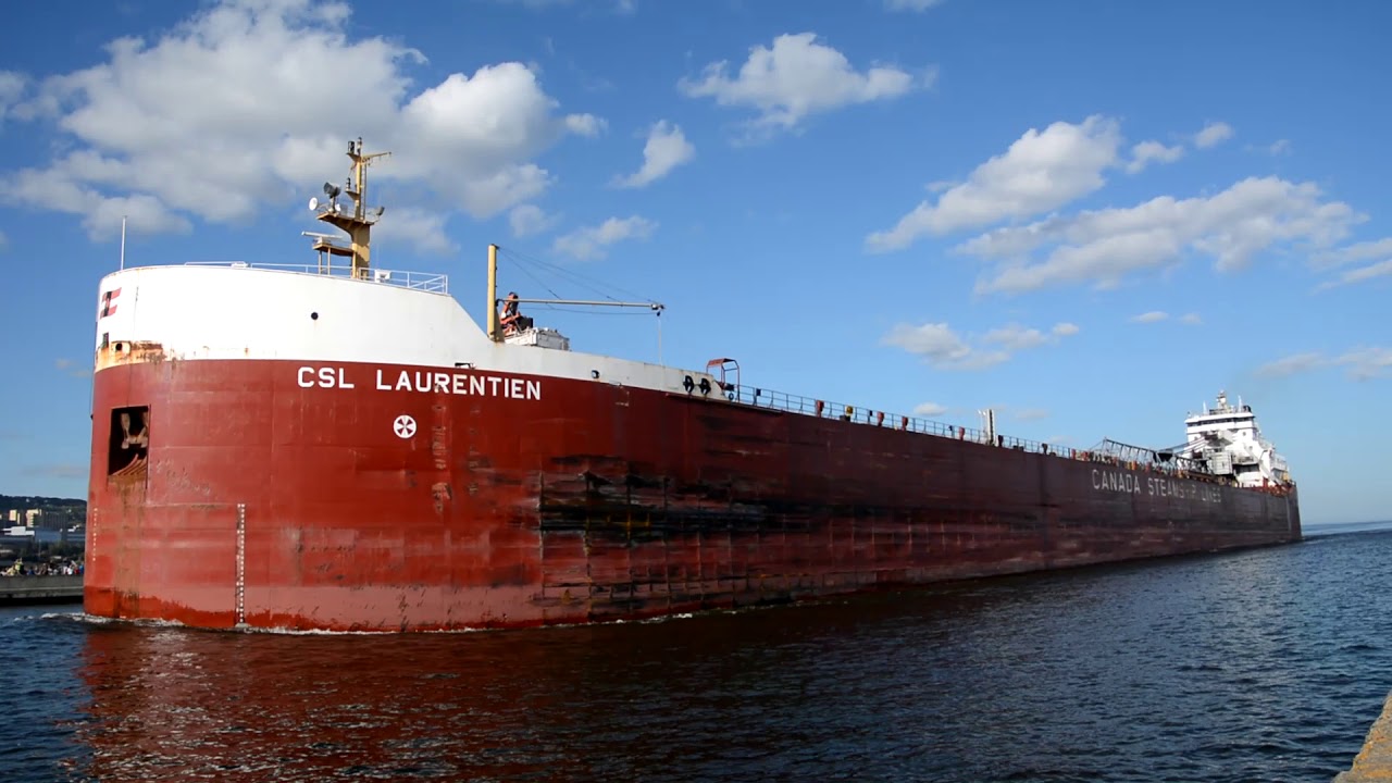 CSL LAURENTIEN Arrives In Duluth - YouTube