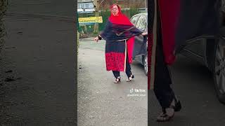 uk Ali aunty