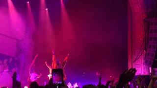 Julia Michaels - Happy [Inner Monologue Tour LIVE]