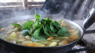 SIMPLENG ULAM SA BUKID | GINISANG MONGGO NA MAY PAPAYA AT ALUGBATI | Lee's Kit-Chen