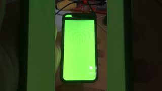 iphone X green flsh screen