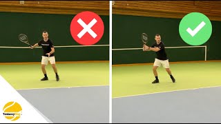 Jaká je TA NEJČASTĚJŠÍ CHYBA u tenisových úderů? #tenis