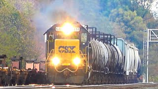 CSX EMD GP40-2 Smoking As It Notches Up