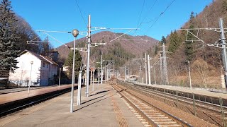 Trenuri într-o zi însorită ☀️ în stația Sinaia 🏔 - 19 februarie 2022