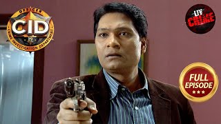 Abhijeet ने किया एक Love Triangle का पर्दाफ़ाश | CID | सी.आई.डी. | Latest Episode | 19 May 2024