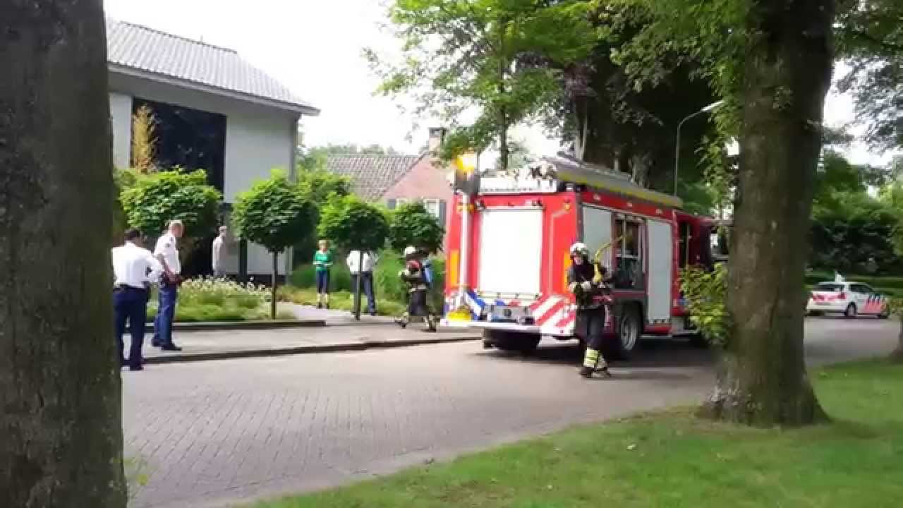 Aankomst Brandweer Schijndel Woningbrand Meijgraaf - YouTube