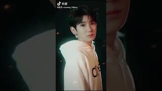 TFBOYS王源 《抖音》源哥正式入駐抖音，徒手畫圓！！！想要關注源哥看說明吧~