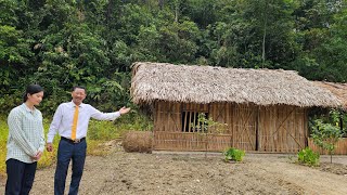Kind Man Takes Homeless Girl Back To Her Parents' House – The Truth Makes Everyone Cry | LyTieuNgoc