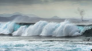Ocean Waves Crashing - Relaxing Sounds - Calming Relaxation Music For Sleeping - 1 Hour