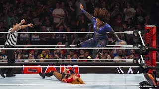 RAW 3.4.24 - “The Man” Becky Lynch vs. Nia Jax