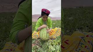 Skills cutting watermelon fruit with eating so fresh #harvesting #natural #satisfying #agriculture