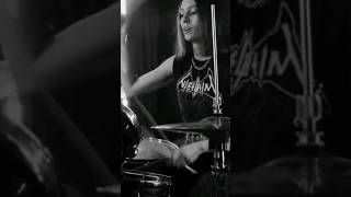 Luana Dametto on perfecting her drumming skills #crypta #luanadametto #drumming