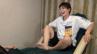 【足つぼ/てもみ】イケメン女子に足つぼマッサージしたら痛すぎて壊れた。I massaged a handsome girl with a foot massage.【足指編】