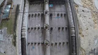 Zanzibar doors