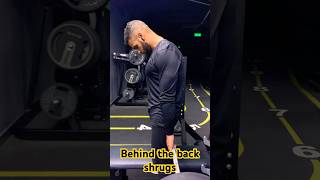 Behind the back shrugs bodybuilding shoulder and traps workout heavy lifting تمرين ترباس جامد