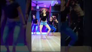 Kaliyon Ka Chaman Jab Khilta Hai ❤️❤️❤️#shorts #viral #youtubeshorts  #views#dance