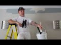 how to paint a straight line. tips cutting in ceilings like a professional painter.