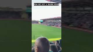 Bournemouth fans chant Solanke’s name inside Vitality Stadium 🏹 #afcb #premierleague #domsolanke