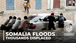 Somalia floods: Heavy rains force thousands from their homes
