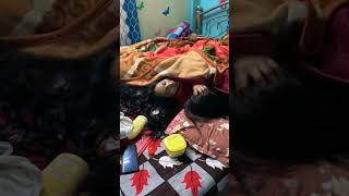 তোমরা যে বলো আমার দিদিরা পুচু কে ভালোবাসে না এই দেখো ঘুমাচ্ছে আর কিরম আদর করছে আর পুচু এটা জানেই না🤦