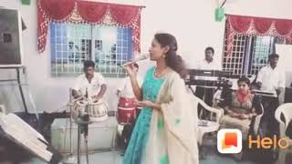 Kuzhaloodhum kannanukku song