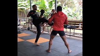 Buakaw Sparring With Simon Marcus