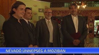 Névadó ünnepség a moziban