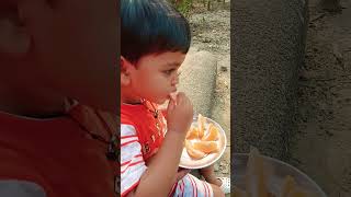 লিজা বেবি আজ কমলা 🍊 খেলো😍#shorts #baby #funny #cutebaby