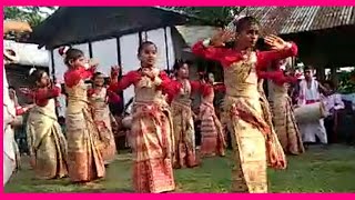 মাজুলীৰ মনোমোহা বিহু@Bihu, Dakhinpat;Majuli